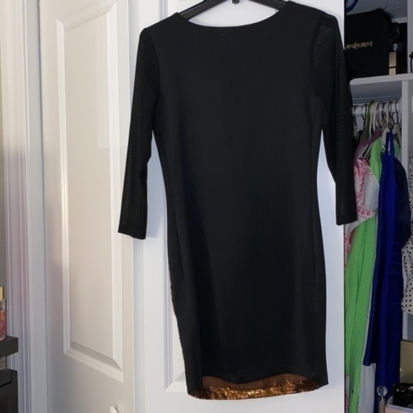 BEBE ADDICTION Black Gold Mini Sequin body iconic party dress - Picture 4 of 9